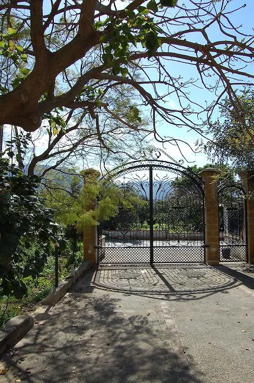 Bed & Breakfast Cinisi 89 B&B